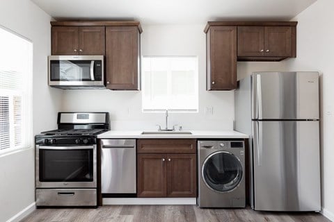 Floor plan for 1 bed, 1 bath, 980 sqft